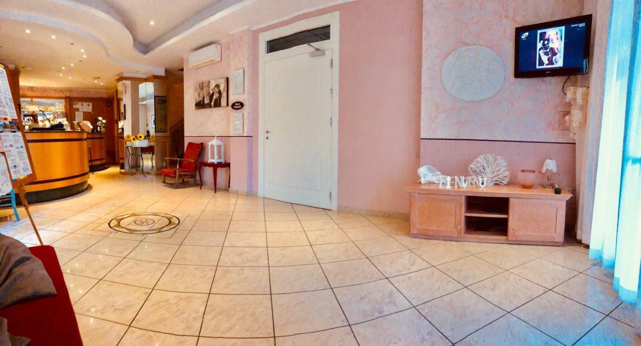 Hotel Villa Lieta Rimini Extérieur photo
