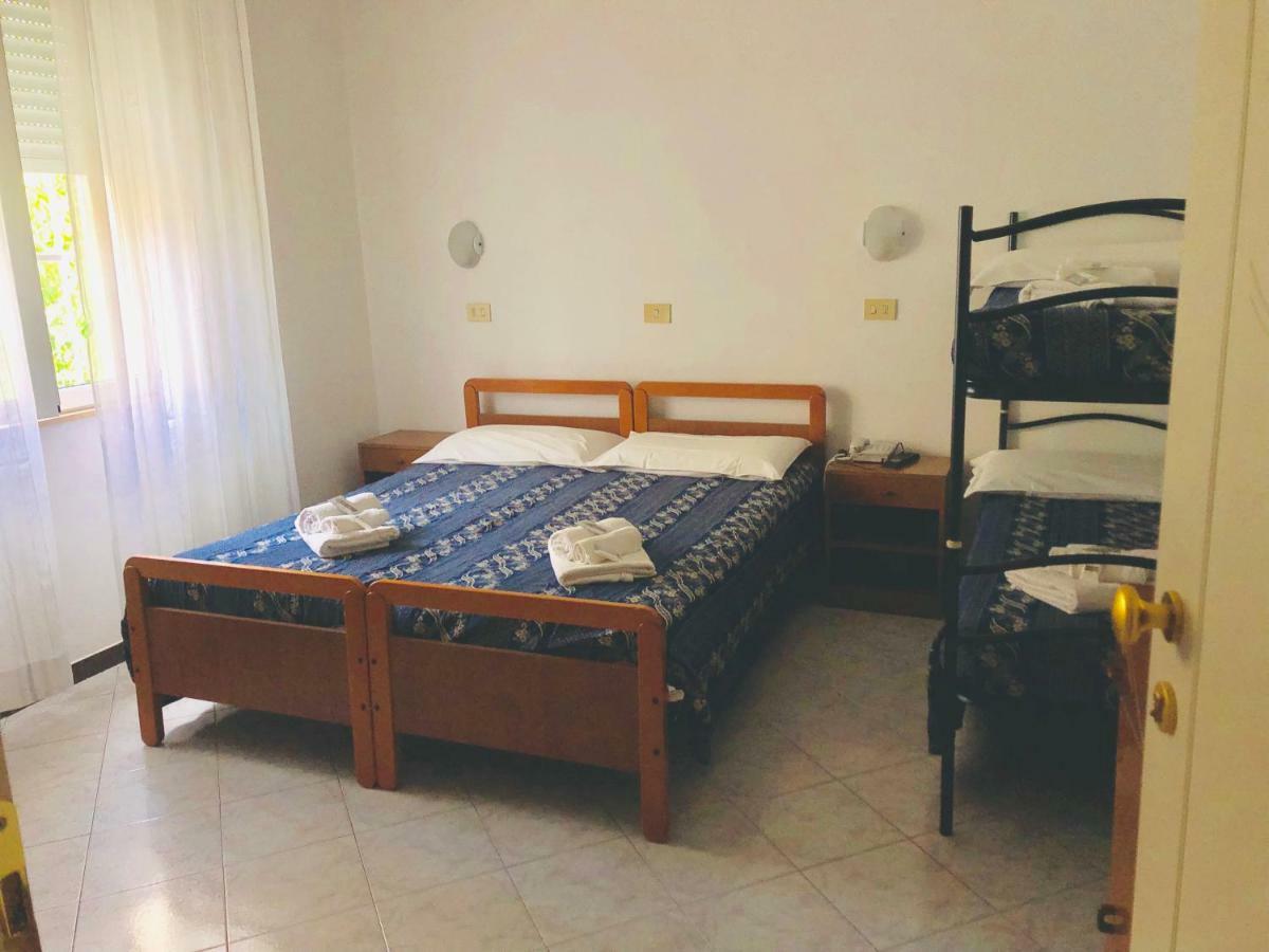 Hotel Villa Lieta Rimini Extérieur photo