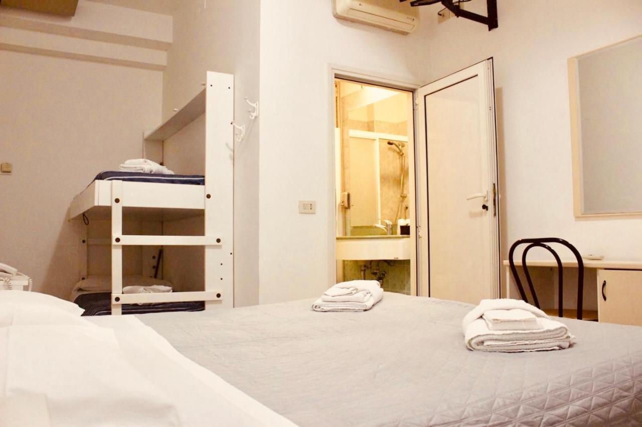Hotel Villa Lieta Rimini Extérieur photo